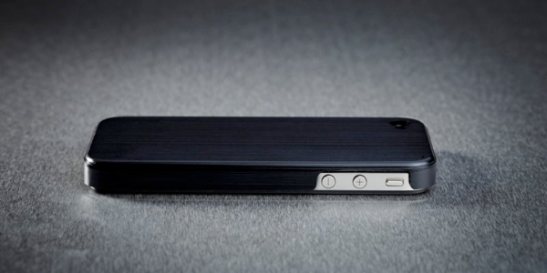 Monolith iPhone 4 tok alumíniumból