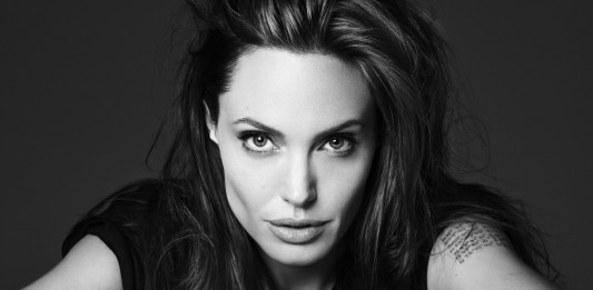 Angelina Jolie szemei Angelina Jolie szemei