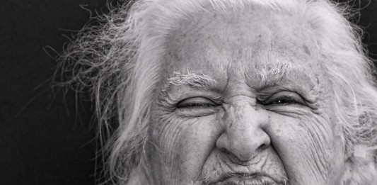 Mamika vs eladó Mamika vs eladó