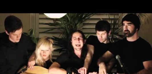 Somebody That I Used to Know – Walk off the Earth (Gotye – Cover)