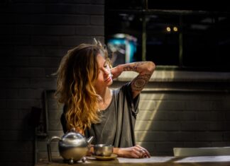 Nyaktorna gyakorlatok otthonra és irodába